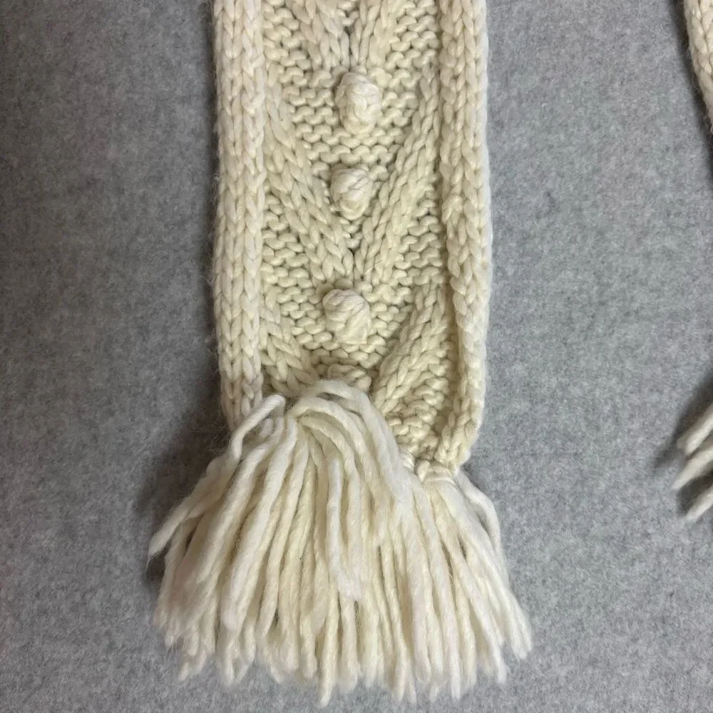 Vintage Y2K Abercrombie Cream Wool Blend Long Scarf Pom Pom & Fringe Details